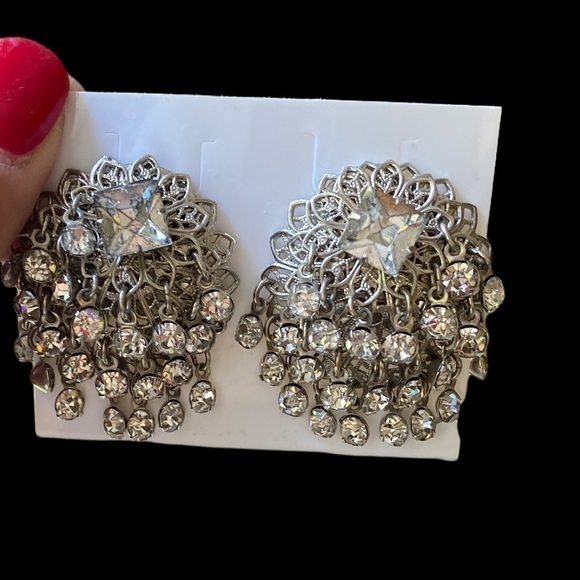 Vintage Clear Rhinestone Silver Tone Metal Claw Clip On Earrings - Picture 6 of 6
